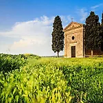 Poderino Agroturismo San Quirico dʼOrcia