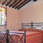 Poderino Agroturismo San Quirico dʼOrcia