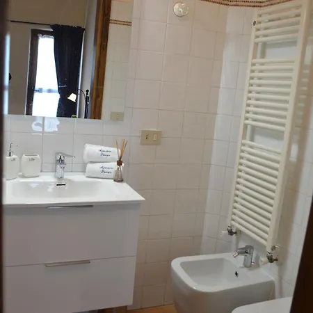 Poderino San Quirico dʼOrcia